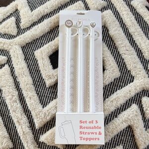 Francesca's Collections Ivory set of three reusable straws and toppers